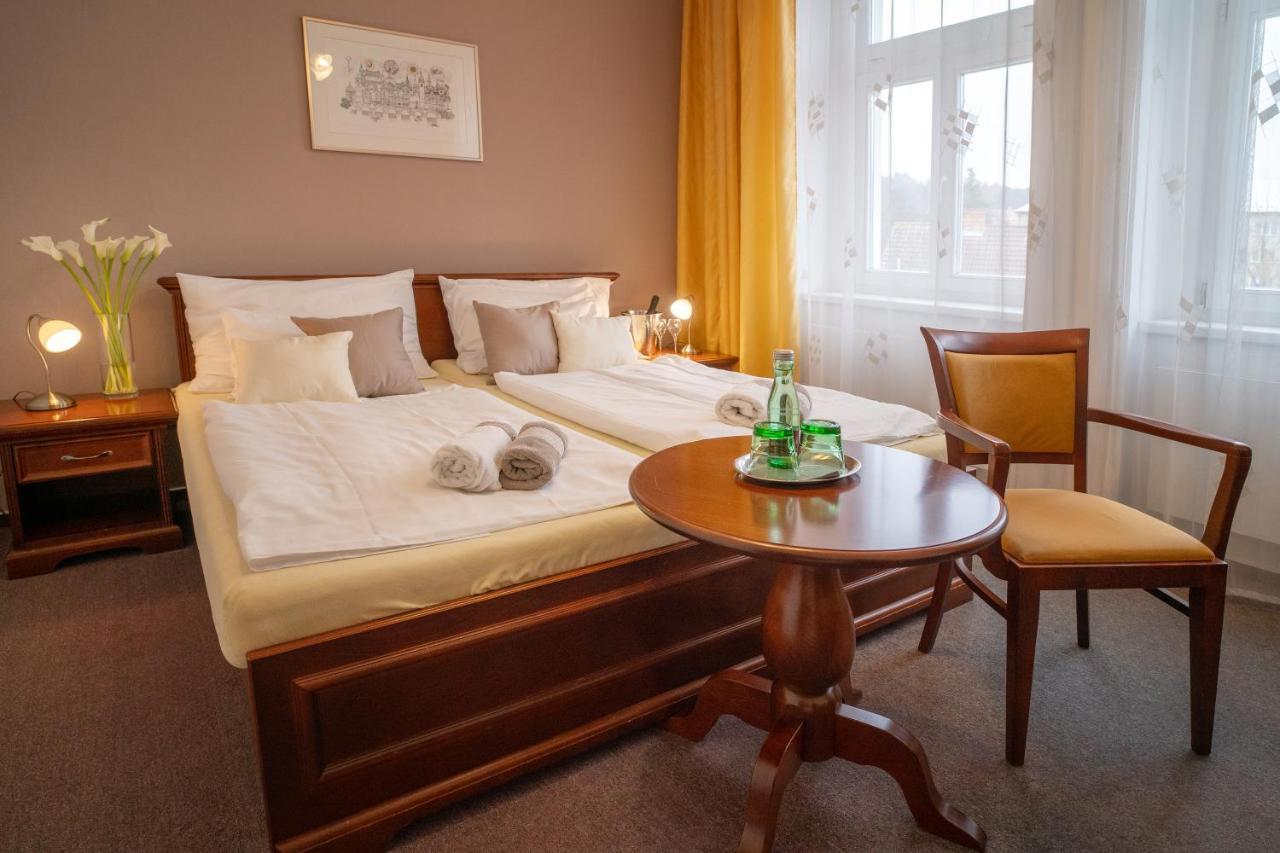 Hotel U Kaplicky Písek Dış mekan fotoğraf