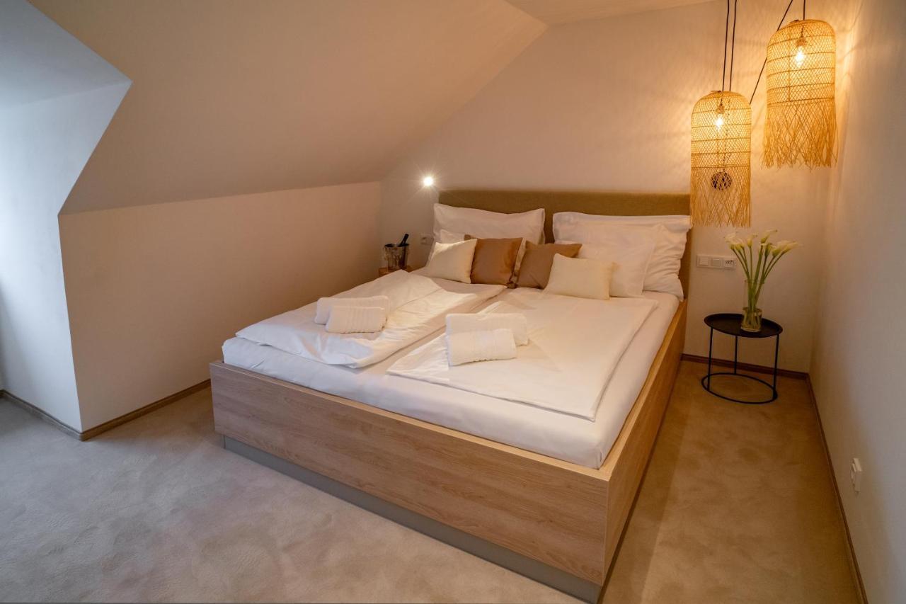 Hotel U Kaplicky Písek Dış mekan fotoğraf